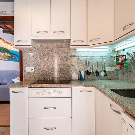 Rb-9 Residencial 5 Pax *